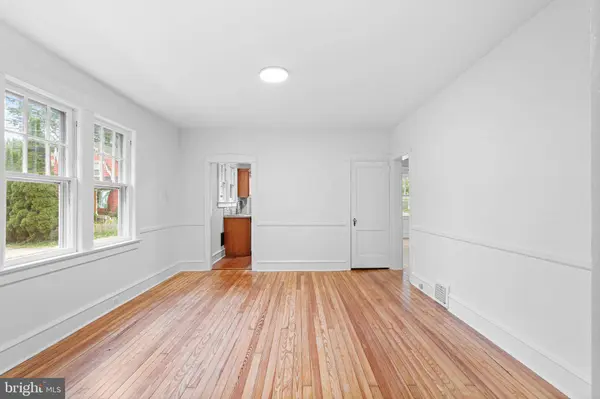 126 ESTAUGH AVE, Haddonfield, NJ 08033