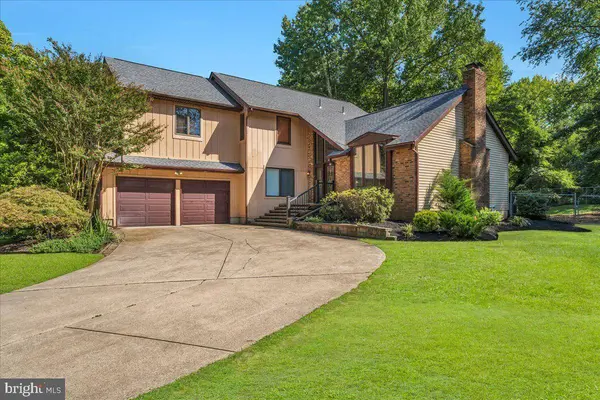 25 TEAK CT, Cherry Hill, NJ 08003