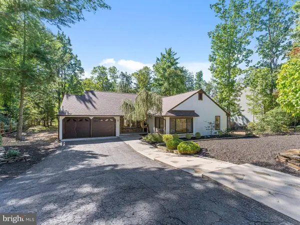 8 WESTBROOKE CT, Voorhees, NJ 08043