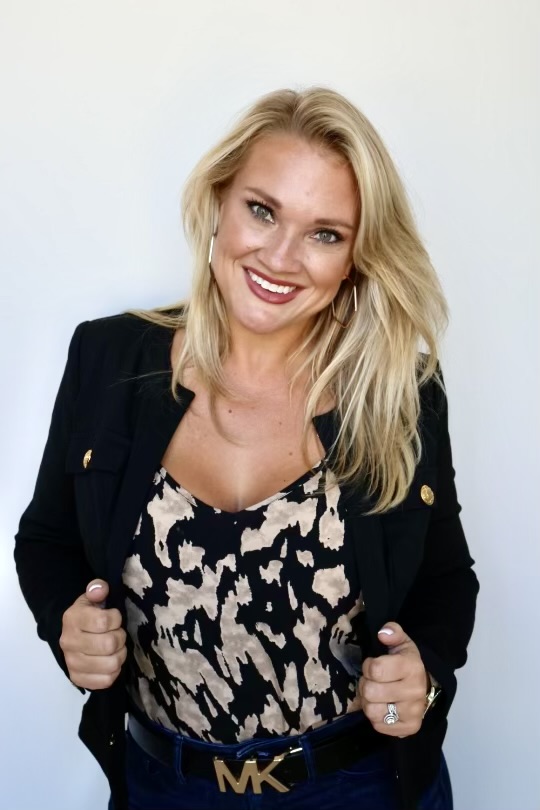 Justine Derby, Real Estate Agent