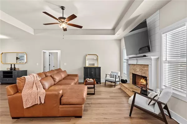 186 Puckett RD, Dallas, GA 30157