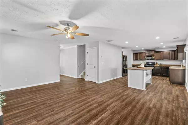 15 Jackson Farms DR, Rockmart, GA 30153