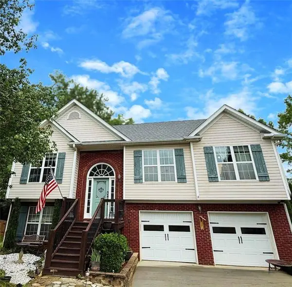 4021 Mcdowell DR, Acworth, GA 30101