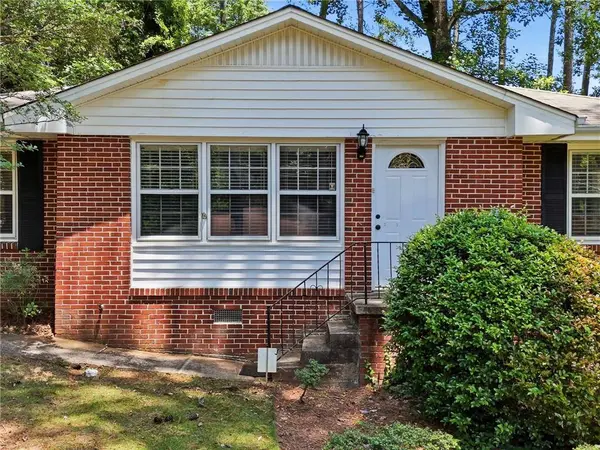 1111 N Valley DR, Decatur, GA 30033