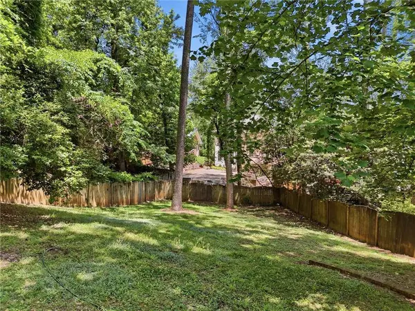 1111 N Valley DR, Decatur, GA 30033