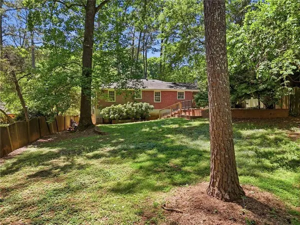 1111 N Valley DR, Decatur, GA 30033