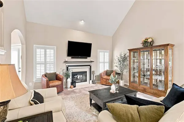 123 Maple View CT, Dallas, GA 30157