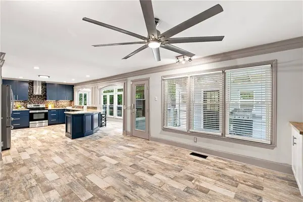 2069 Ursuline WAY NW, Acworth, GA 30101