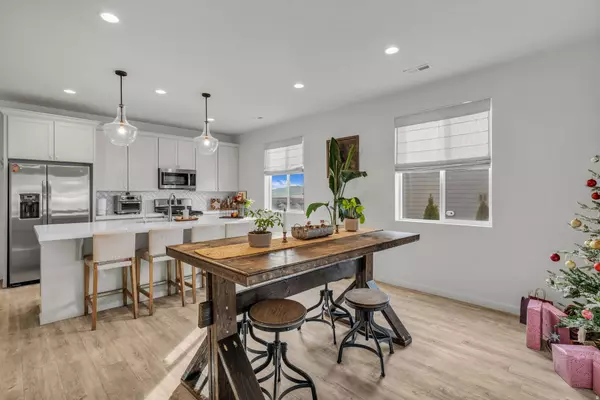 2103 N ELDERBERRY DR W #222, Saratoga Springs, UT 84045