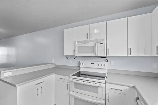 1004 N 1090 W #203, Orem, UT 84057