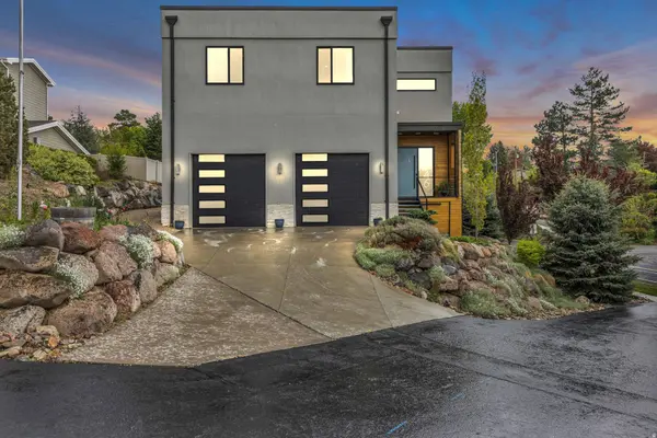 1846 E ORCHARD HOLLOW LN S, Holladay, UT 84124