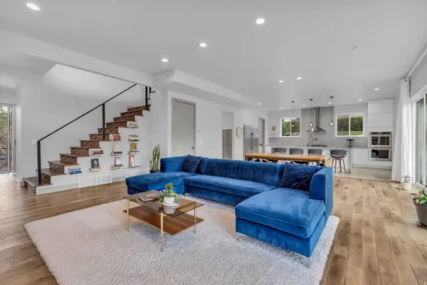 1846 E ORCHARD HOLLOW LN S, Holladay, UT 84124