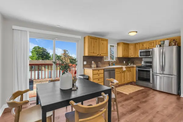 1124 WEBSTER DR, Sandy, UT 84094