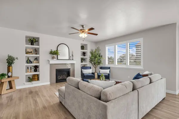 63 E BLUE HERON DR, Saratoga Springs, UT 84045