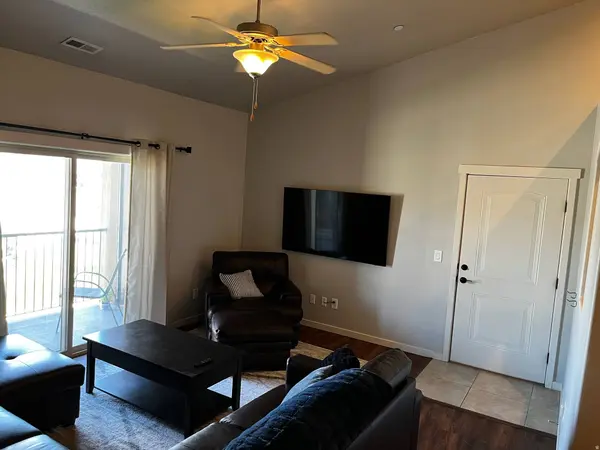 223 E JORDAN RIDGE BLVD #110, Saratoga Springs, UT 84045