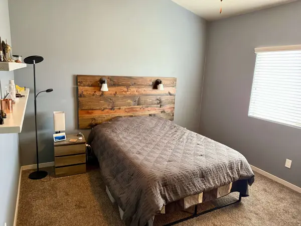 223 E JORDAN RIDGE BLVD #110, Saratoga Springs, UT 84045