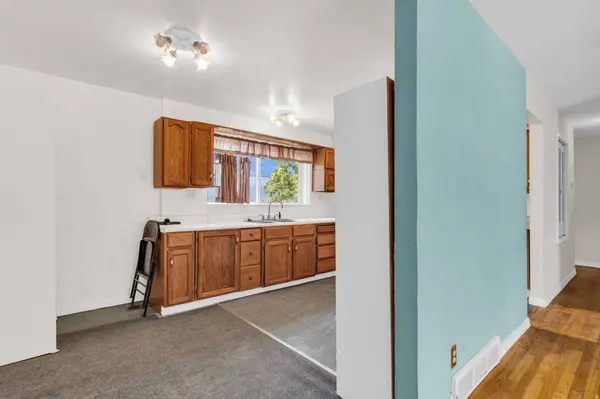 9950 S BARIUM LN, Sandy, UT 84094