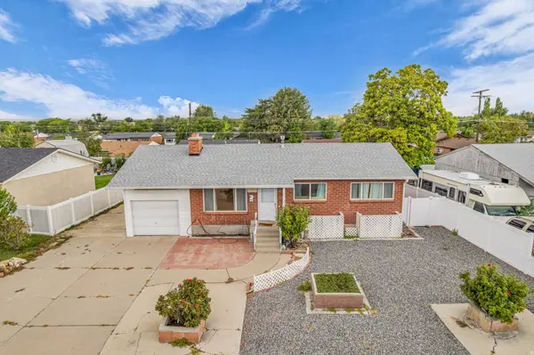 9950 S BARIUM LN, Sandy, UT 84094