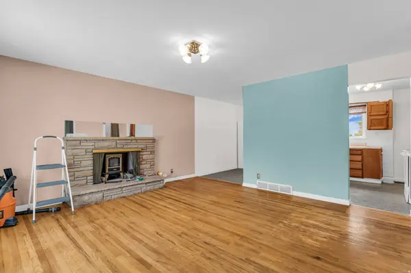 9950 S BARIUM LN, Sandy, UT 84094