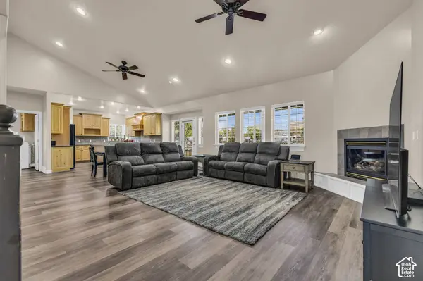 1797 LAKE VIEW, Eagle Mountain, UT 84005