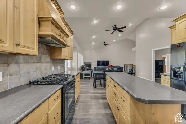 1797 LAKE VIEW, Eagle Mountain, UT 84005