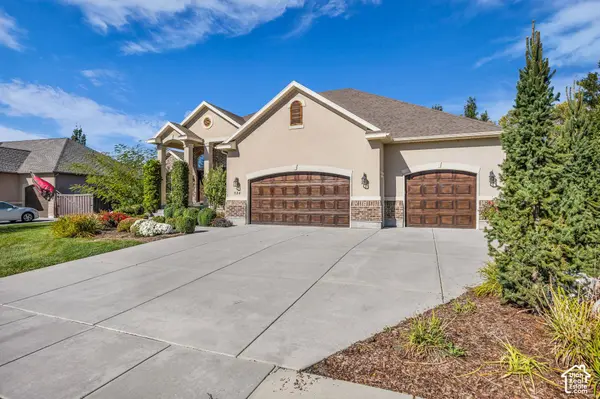 924 W WILLOWMERE, Kaysville, UT 84037