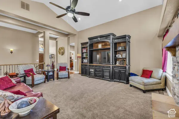924 W WILLOWMERE, Kaysville, UT 84037