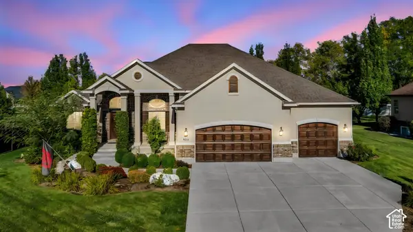 924 W WILLOWMERE