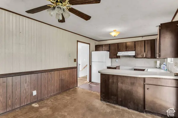 10258 S MOUNT VIEW DR, Sandy, UT 84070