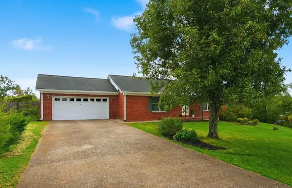 734 River Road, Frankfort, KY 40601