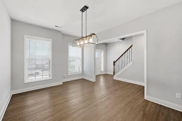 328 White Cliffs Lane, Frankfort, KY 40601