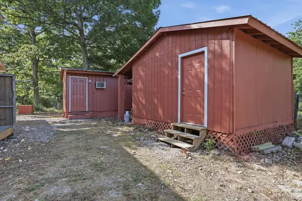 421 Dogwood LN, Rising Fawn, GA 30738