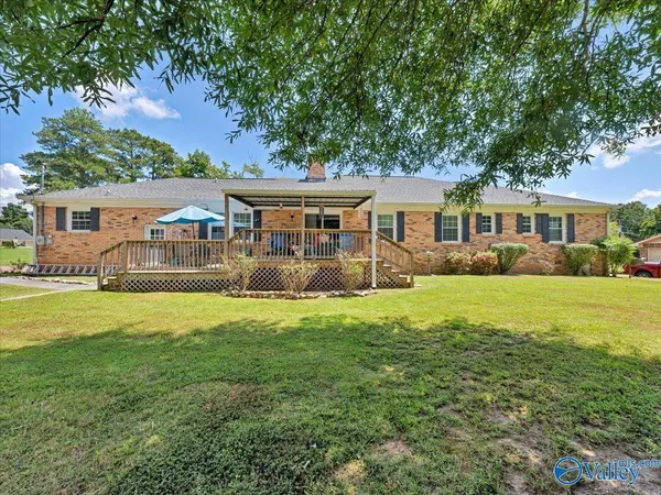 3208 Scenic Drive, Scottsboro, AL 35769