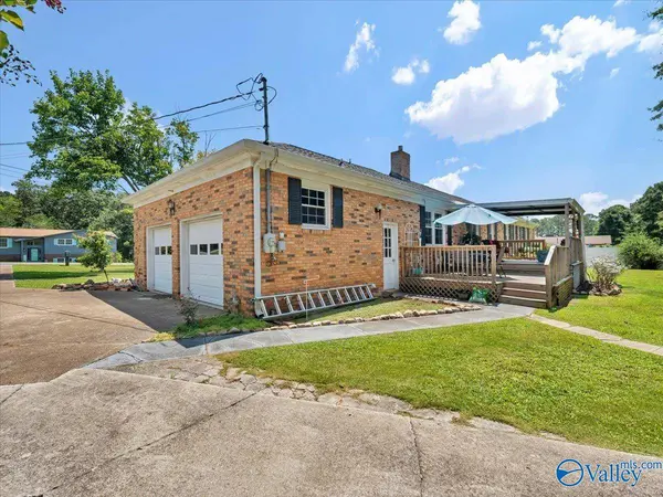 3208 Scenic Drive, Scottsboro, AL 35769