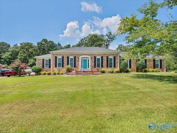 3208 Scenic Drive, Scottsboro, AL 35769
