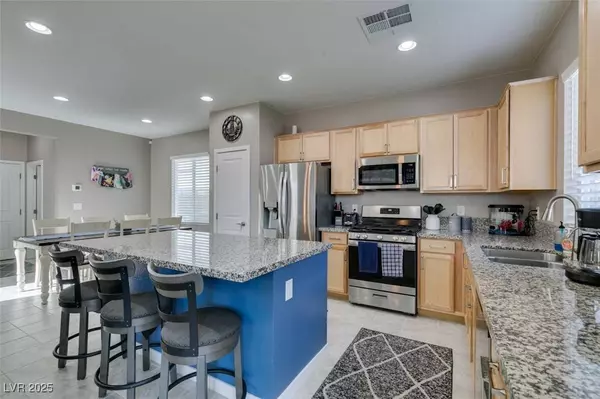 2928 Sunday Silence RD, North Las Vegas, NV 89086