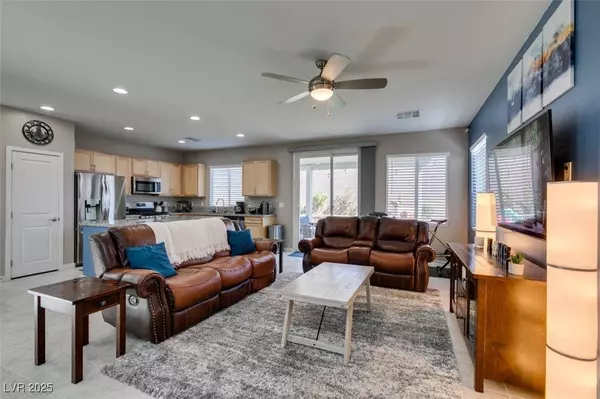 2928 Sunday Silence RD, North Las Vegas, NV 89086