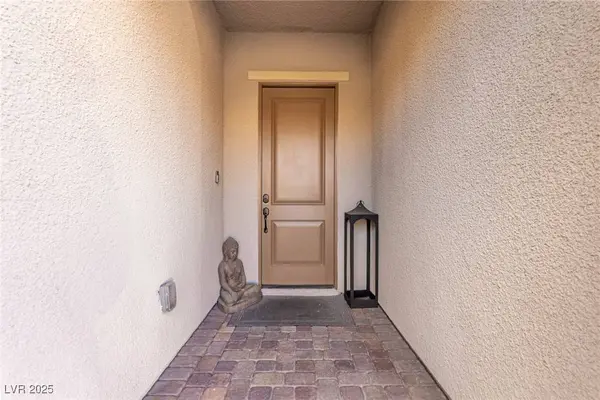 3929 Reyes AVE, Las Vegas, NV 89141