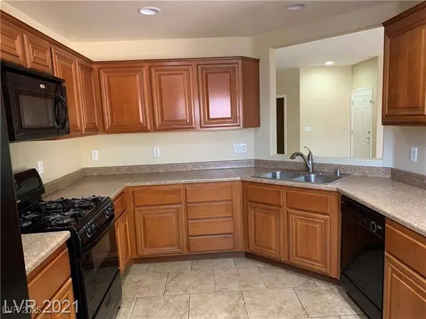 3813 Juanita May AVE, North Las Vegas, NV 89032