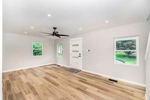 404 Locust Street, Erlanger, KY 41018