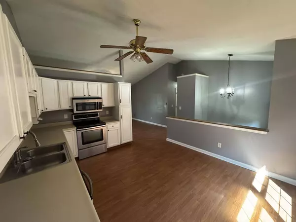 1427 Plateau Street, Elsmere, KY 41018