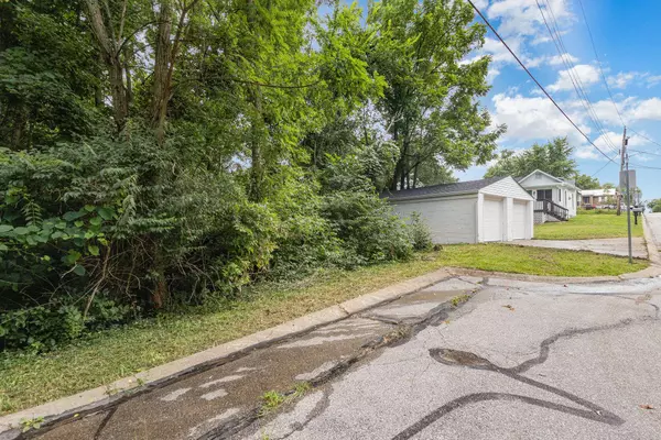 217 Buckner Street, Elsmere, KY 41018