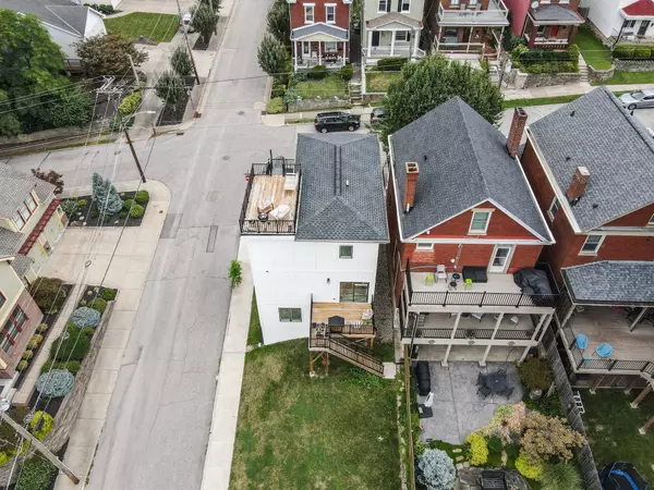 1102 Vine Street, Newport, KY 41071