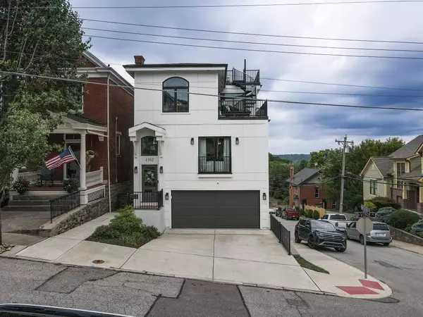 1102 Vine Street, Newport, KY 41071