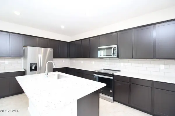 17419 W VIA DE LUNA Drive, Surprise, AZ 85387