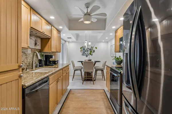 12212 N Paradise Village Parkway S #136