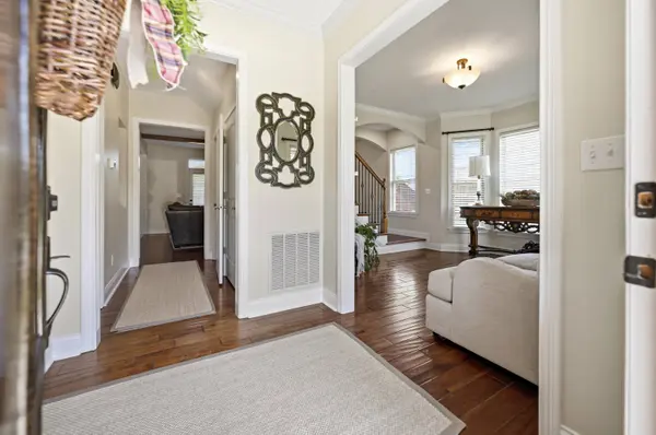 208 Maplewood Drive, Georgetown, KY 40324