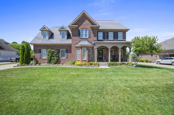 208 Maplewood Drive, Georgetown, KY 40324