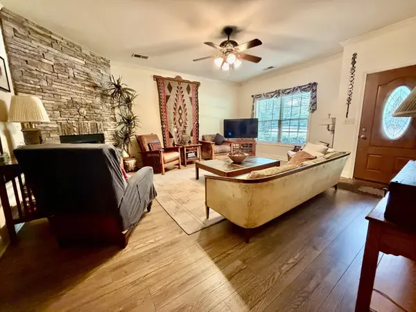 127 Riviera Drive, Georgetown, KY 40324