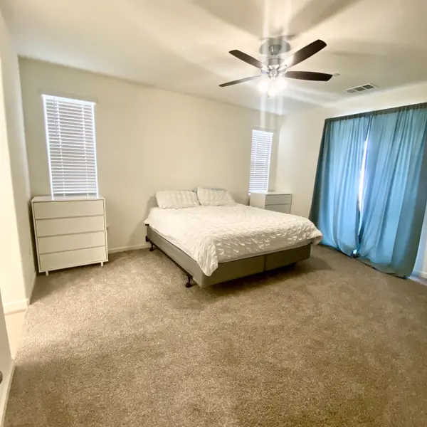 Seymour St, Tulare, CA 93274